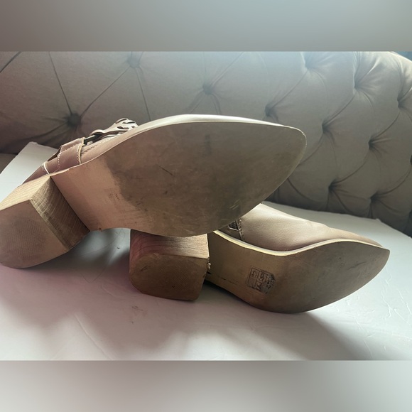 Altar’d State Woman’s Bootie’s Size 9 - Picture 6 of 7